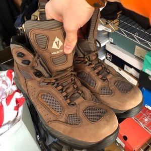 Vasque size 11 boots